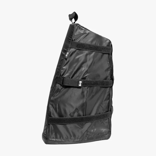 Triangle arrière protecteur de cadre